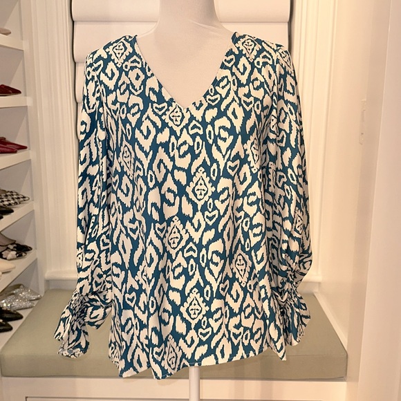 NWT Vince Camuto desert, summer, teal waters, balloon sleeve blouse, size medium - Picture 4 of 5